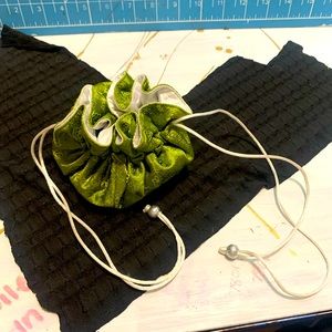 Vintage travel jewelry case